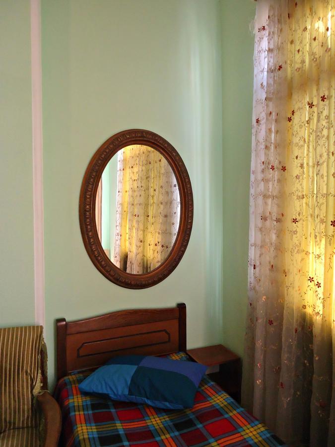 Bed and Breakfast Albatros Tbilisi Exterior foto