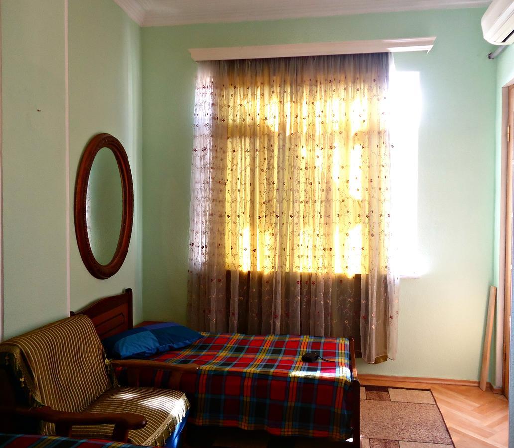 Bed and Breakfast Albatros Tbilisi Exterior foto
